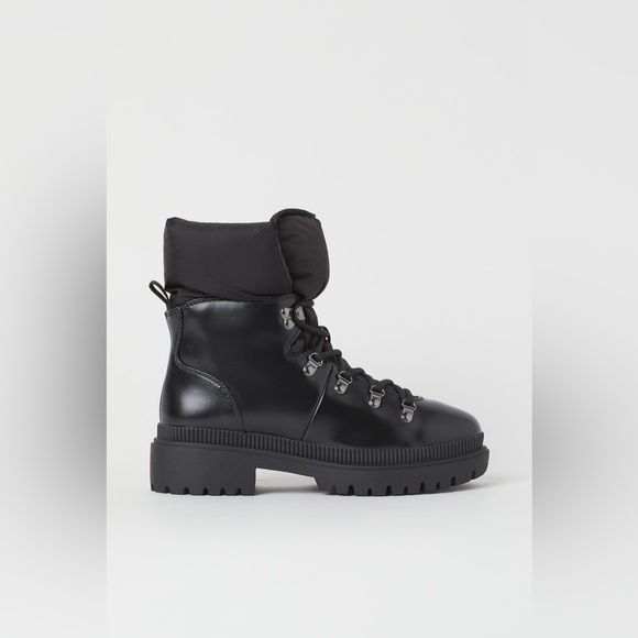 & Other Stories Women's Black Lace-Up Boots, Size US8 (EUR39) - Picture 2 of 6